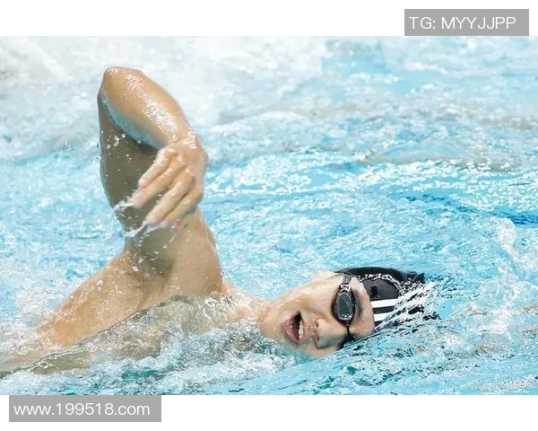 自由泳技巧全面解析提升游泳效率与速度的关键训练方法